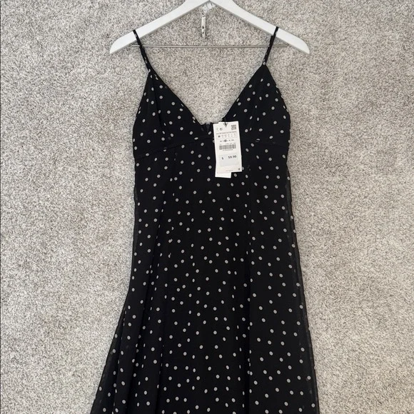 Zara Polka Dot Maxi Dress - Medium - Picture 3 of 11